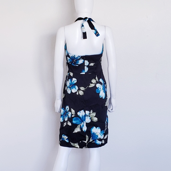 WOMEN'S FLORAL HALTER DRESS | 8P - Picture 3 of 8